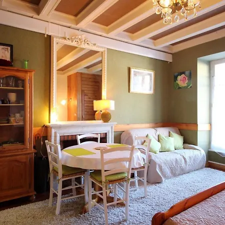 Apartment Centre-ville Mont-dore, Historique, 2 Etoiles, Wifi & Confort Pour 2 Personnes - Fr-1-608-121 Le Mont-Dore